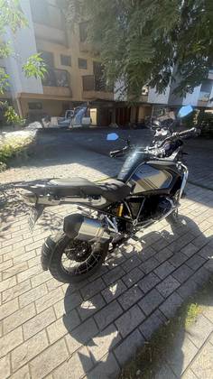 BMW R 1250 GS ADVENTURE PREMIUM TRIPLE BLACK BMW R 1250 GS ADVENTURE PREMIUM TRIPLE BLACK